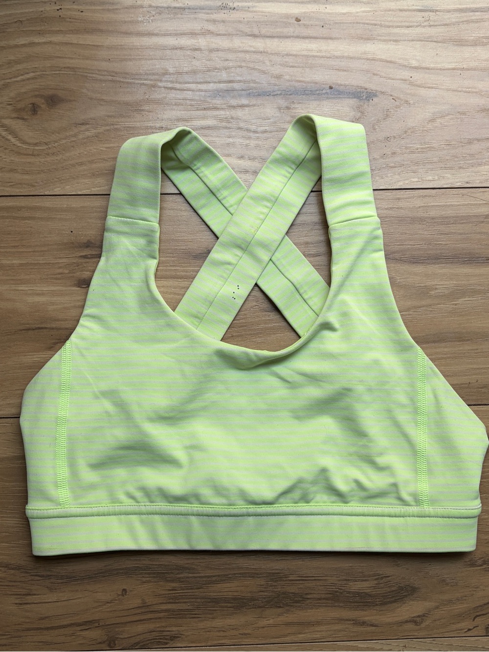 LULULEMON lime/neon-green cross back sports bra